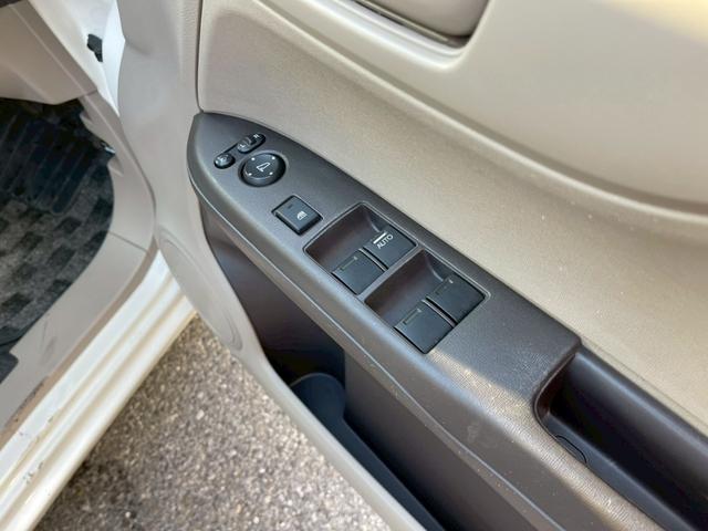 Ｎ－ＯＮＥ ツアラー　修復歴なし　ターボ　ナビ　バックカメラ　ＥＴＣ　スマートキー　プッシュスタート　アイドリングストップ　オートエアコン　１４インチアルミホイール　ドアバイザー　プライバシーガラス　整備保証付（34枚目）