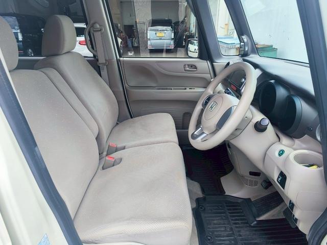 Ｎ－ＢＯＸ Ｇ・Ｌパッケージ　修復歴なし　純正ナビ　バックカメラ　両側スライド片側パワースライドドア　スマートキー　プッシュスタート　ＥＴＣ　オートエアコン　電動格納ミラー　ドアバイザー　プライバシーガラス　スペアキー　整備保証付（17枚目）