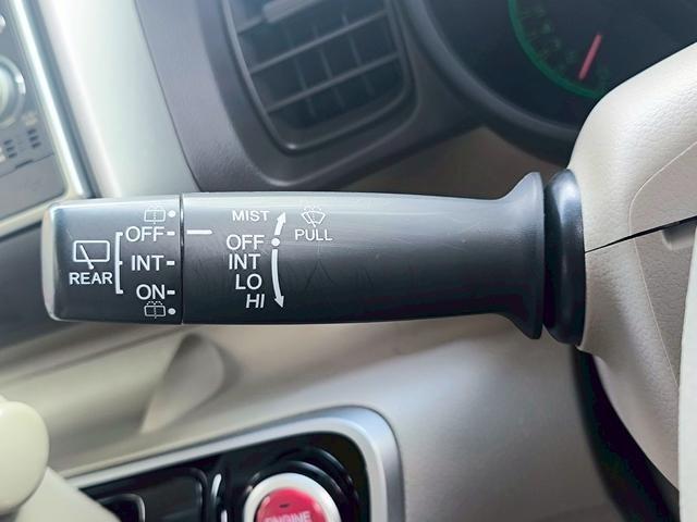 Ｎ－ＢＯＸ Ｇ・Ｌパッケージ　修復歴なし　純正ナビ　バックカメラ　両側スライド片側パワースライドドア　スマートキー　プッシュスタート　ＥＴＣ　オートエアコン　電動格納ミラー　ドアバイザー　プライバシーガラス　スペアキー　整備保証付（30枚目）