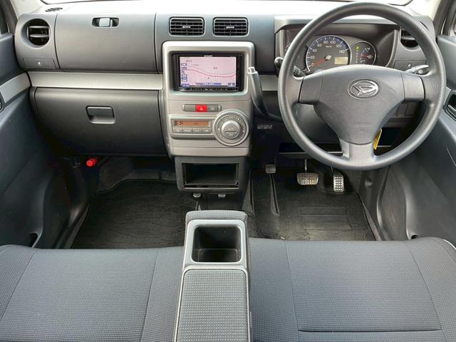 ムーヴコンテ カスタム X 修復歴なし ナビ フルセグ Bluetooth HIDヘッドライト オートエアコン ウインカーミラー ドアバイザー プライバシーガラス ベンチシート 整備保証付(5枚目)