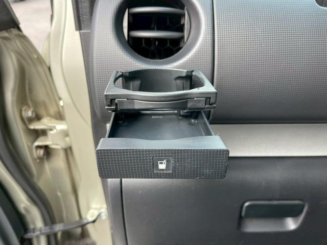 ムーヴコンテ カスタム X 修復歴なし ナビ フルセグ Bluetooth HIDヘッドライト オートエアコン ウインカーミラー ドアバイザー プライバシーガラス ベンチシート 整備保証付(56枚目)