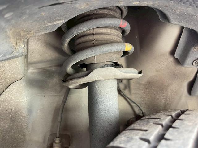 ムーヴコンテ カスタム X 修復歴なし ナビ フルセグ Bluetooth HIDヘッドライト オートエアコン ウインカーミラー ドアバイザー プライバシーガラス ベンチシート 整備保証付(63枚目)