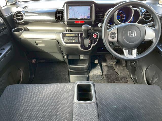 N-BOXカスタム G・Aパッケージ 修復歴なし ナビ フルセグ 衝突軽減ブレーキ バックカメラ 両側スライド片側パワースライドドア スマートキー プッシュスタート ETC アイドリングストップ HIDヘッドライト オートエアコン(5枚目)