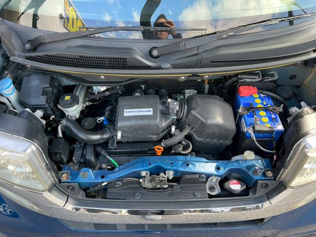 N-BOXカスタム G・Aパッケージ 修復歴なし ナビ フルセグ 衝突軽減ブレーキ バックカメラ 両側スライド片側パワースライドドア スマートキー プッシュスタート ETC アイドリングストップ HIDヘッドライト オートエアコン(13枚目)