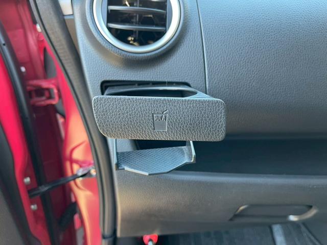 デイズ ハイウェイスター　Ｖセレクション＋セーフティ　修復なし　純正ナビ　フルセグ　Ｂｌｕｅｔｏｏｔｈ　全周囲カメラ　バックカメラ　スマートキー　プッシュスタート　アイドリングストップ　ＨＩＤヘッドライト　オートエアコン　ドアバイザー　プライバシーガラス（59枚目）