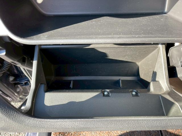 デイズルークス ハイウェイスター X Gパッケージ 修復歴なし 純正CDオーディオ 衝突軽減ブレーキ バックカメラ 全周囲カメラ アイドリングストップ スマートキー プッシュスタート 両側パワースライドドア HIDヘッドライト 整備保証付(59枚目)