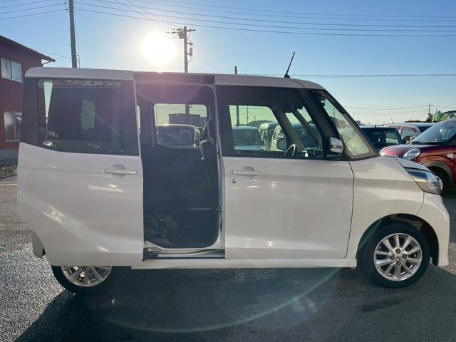 デイズルークス ハイウェイスター X 修復歴なし ナビ フルセグ バックカメラ 全周囲カメラ 両側スライド片側パワースライドドア アイドリングストップ スマートキー プッシュスタート ETC HIDヘッドライト オートエアコン 整備保証付(8枚目)