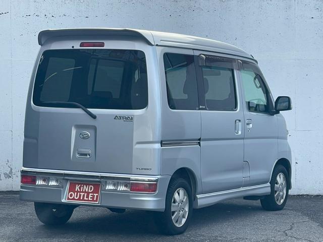 アトレーワゴン カスタムターボＲＳリミテッド　修復歴なし　ターボ　純正ナビ　フルセグ　Ｂｌｕｅｔｏｏｔｈ　両側スライド片側パワースライドドア　キーレス　オートエアコン　ウインカーミラー　ドアバイザー　プライバシーガラス　整備保証付（10枚目）