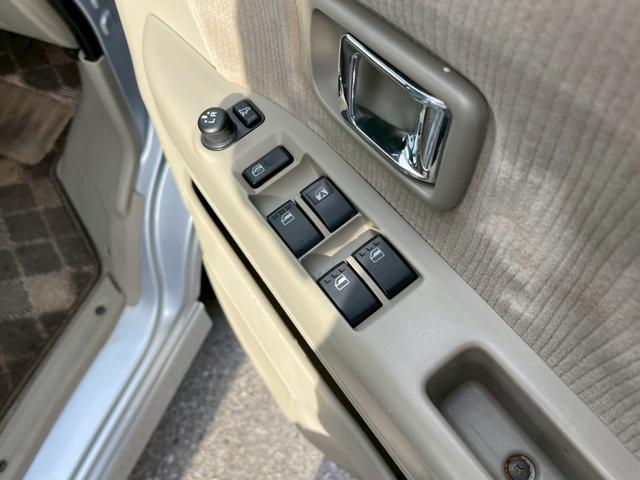 アトレーワゴン カスタムターボＲＳリミテッド　修復歴なし　ターボ　純正ナビ　フルセグ　Ｂｌｕｅｔｏｏｔｈ　両側スライド片側パワースライドドア　キーレス　オートエアコン　ウインカーミラー　ドアバイザー　プライバシーガラス　整備保証付（33枚目）