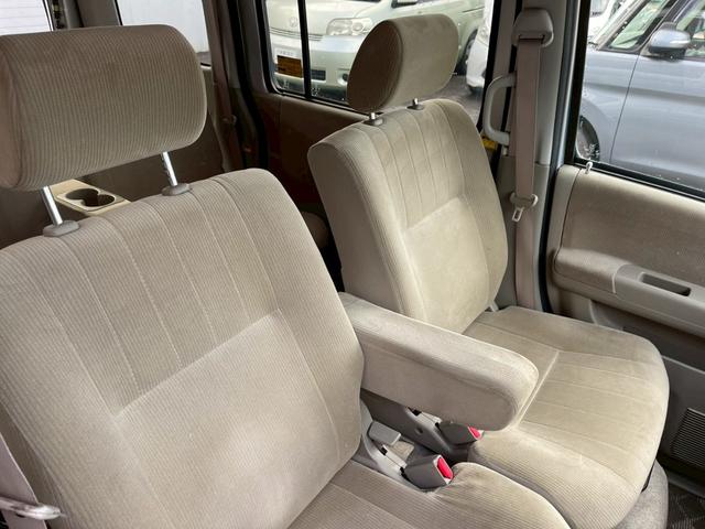 アトレーワゴン カスタムターボＲＳリミテッド　修復歴なし　ターボ　純正ナビ　フルセグ　Ｂｌｕｅｔｏｏｔｈ　両側スライド片側パワースライドドア　キーレス　オートエアコン　ウインカーミラー　ドアバイザー　プライバシーガラス　整備保証付（50枚目）