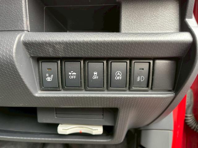 �l�C�̃��S���q�^���[���^�f�C�Y����A�֗��ȃX���C�h�h�A�t���m�|�a�n�w�^�^���g�^���[�N�X�Ȃǂ̌y�����Ԃ𑽐���葵���Ă���܂��B�G�u���B��o���X�Ȃǂ̌y�o������葵���Ă���܂��B