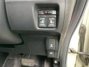 人気のワゴンR/ムーヴ/デイズから、便利なスライドドア付きN-BOX/タント/ルークスなどの軽自動車を多数取り揃えております。エブリィやバモスなどの軽バンも取り揃えております。