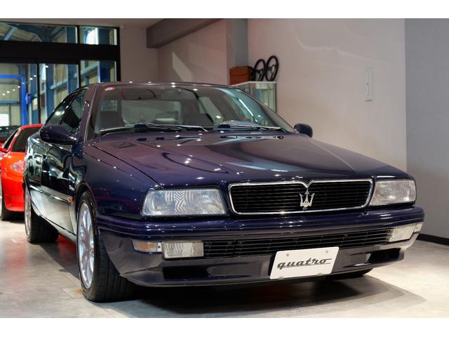 クアトロポルテ エボルツィオーネＶ８　アラゴスタ車高調　左ハンドル　６ＭＴ　ワンオフマフラー（4枚目）