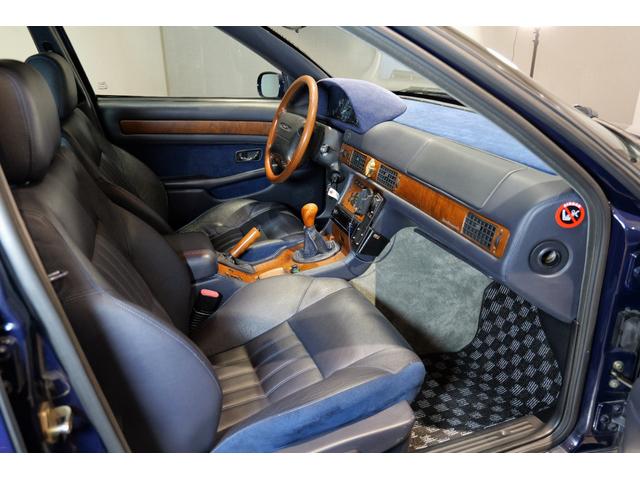 クアトロポルテ エボルツィオーネＶ８　アラゴスタ車高調　左ハンドル　６ＭＴ　ワンオフマフラー（11枚目）