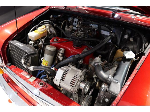 ＭＩＮＩ クーパー１．３　正規ディーラー車　１０インチ　スピードスター　センターメーター　ウェーバーキャブ　スリーポイントヘッドライト　コブラシート　センターマフラー　クーラー付き（20枚目）