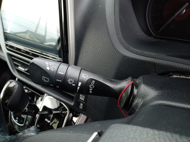 エスクァイア Ｇｉ　衝突防止／純正９インチナビ（ＮＳＺＴ－Ｙ６８Ｔ）／フリップダウンモニター／バックカメラ／ドライブレコーダー／ビルトインＥＴＣ／両側パワースライドドア／純正１５インチＡＷ／純正フロアマット（23枚目）