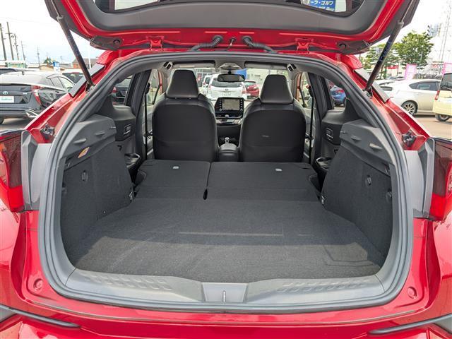 Ｃ－ＨＲ Ｇ　ワンオーナー車／純正１８インチＡＷ／全車速追従機能付クルーズコントロール／前後コーナーセンサー／ビルトインＥＴＣ／ＬＥＤヘッドライト／Ｆフォグ／ＳＯＳボタン／オートホールド（13枚目）