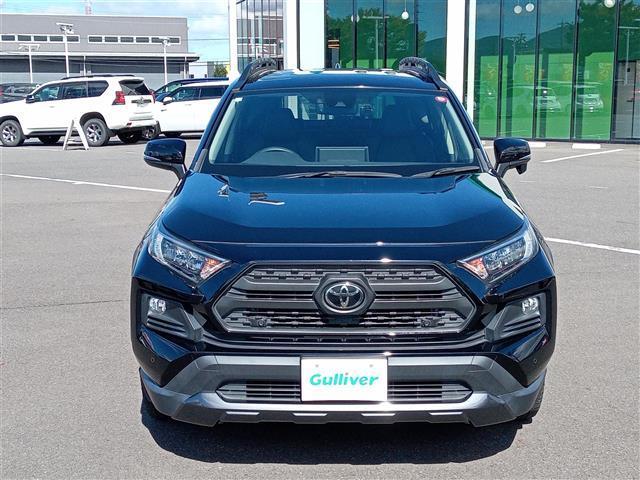 ＲＡＶ４ アドベンチャー　オフロードパッケージ　４ＷＤ／純正９インチディスプレイオーディオ／バックカメラ／レザーシート／トヨタセーフティセンス／レーダークルーズコントロール／ブラインドスポットモニター／シートヒーター／エアシート／ドライブレコーダー（17枚目）