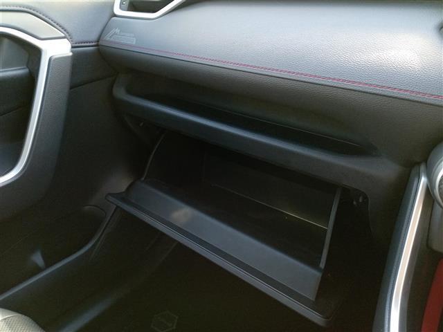 ＲＡＶ４ アドベンチャー　オフロードパッケージ　４ＷＤ／純正９インチディスプレイオーディオ／バックカメラ／レザーシート／トヨタセーフティセンス／レーダークルーズコントロール／ブラインドスポットモニター／シートヒーター／エアシート／ドライブレコーダー（31枚目）