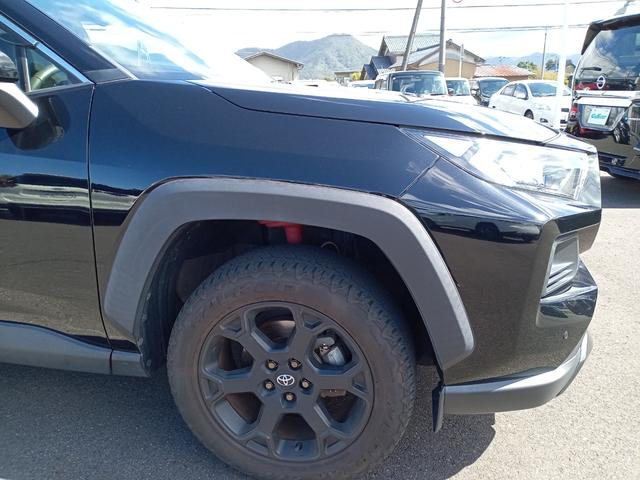 ＲＡＶ４ アドベンチャー　オフロードパッケージ　４ＷＤ／純正９インチディスプレイオーディオ／バックカメラ／レザーシート／トヨタセーフティセンス／レーダークルーズコントロール／ブラインドスポットモニター／シートヒーター／エアシート／ドライブレコーダー（45枚目）