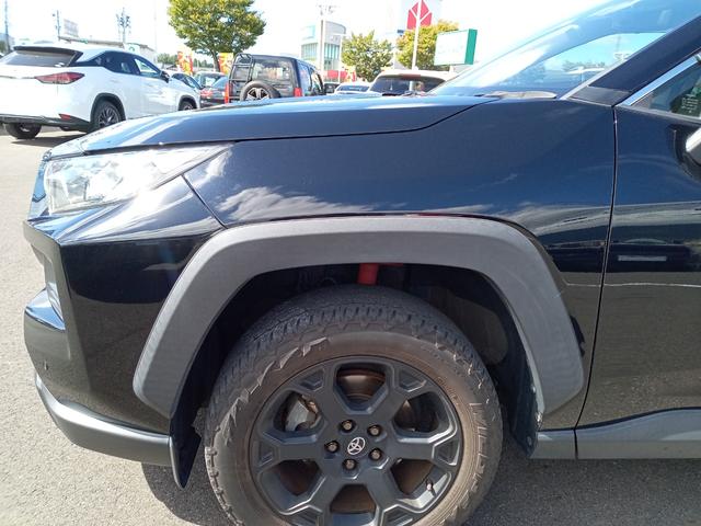 ＲＡＶ４ アドベンチャー　オフロードパッケージ　４ＷＤ／純正９インチディスプレイオーディオ／バックカメラ／レザーシート／トヨタセーフティセンス／レーダークルーズコントロール／ブラインドスポットモニター／シートヒーター／エアシート／ドライブレコーダー（52枚目）