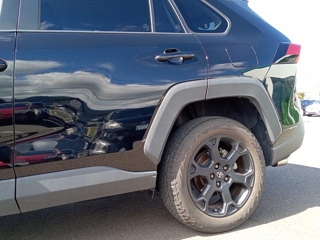ＲＡＶ４ アドベンチャー　オフロードパッケージ　４ＷＤ／純正９インチディスプレイオーディオ／バックカメラ／レザーシート／トヨタセーフティセンス／レーダークルーズコントロール／ブラインドスポットモニター／シートヒーター／エアシート／ドライブレコーダー（55枚目）