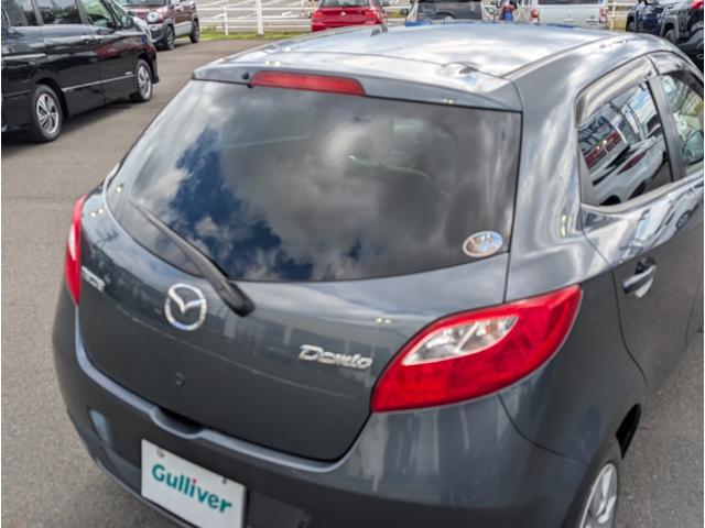 デミオ １３Ｃ　禁煙車／盗難防止装置／純正フロアマット／ダブルエアバッグ／キーレスキー／スタッドレスタイヤ積込（47枚目）