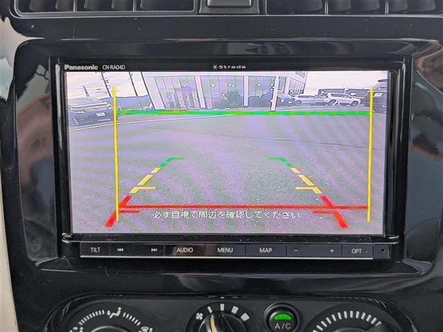 ジムニー ランドベンチャー　４ＷＤ／社外ＳＤナビ／フルセグテレビ／バックカメラ／シートヒーター／ＥＴＣ／前方ドライブレコーダー／レザーシート／ステアリングスイッチ／ダブルエアバッグ／純正１６インチＡＷ（4枚目）
