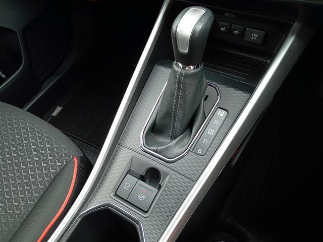 ライズ Ｚ　パイオニア９インチナビ／フルセグテレビ／バックカメラ／ブラインドスポットモニター／レーダークルーズコントロール／前後コーナーセンサー／衝突被害軽減システム／横滑り防止装置／レーンキープアシスト（30枚目）