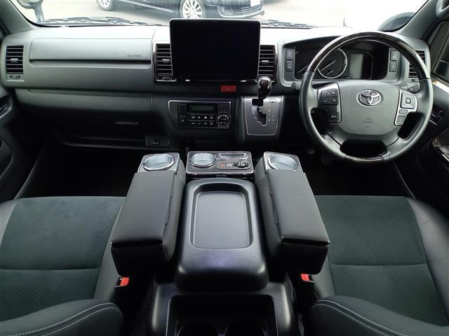 ハイエースバン スーパーGL ダーク プライムII 4WD/寒冷地仕様/社外11インチナビ(NF11NX)/全方位カメラ/両側パワースライドドア/衝突防止/車線逸脱警報/クリアランスソナー/デジタルインナーミラー/前後ドライブレコーダー/ETC(2枚目)