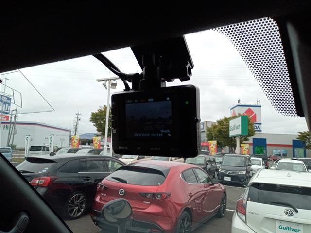 ハイエースバン スーパーGL ダーク プライムII 4WD/寒冷地仕様/社外11インチナビ(NF11NX)/全方位カメラ/両側パワースライドドア/衝突防止/車線逸脱警報/クリアランスソナー/デジタルインナーミラー/前後ドライブレコーダー/ETC(8枚目)