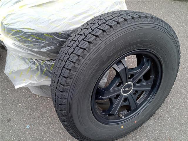 ハイエースバン スーパーGL ダーク プライムII 4WD/寒冷地仕様/社外11インチナビ(NF11NX)/全方位カメラ/両側パワースライドドア/衝突防止/車線逸脱警報/クリアランスソナー/デジタルインナーミラー/前後ドライブレコーダー/ETC(10枚目)