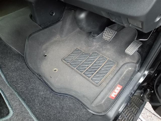 ハイエースバン スーパーGL ダーク プライムII 4WD/寒冷地仕様/社外11インチナビ(NF11NX)/全方位カメラ/両側パワースライドドア/衝突防止/車線逸脱警報/クリアランスソナー/デジタルインナーミラー/前後ドライブレコーダー/ETC(34枚目)