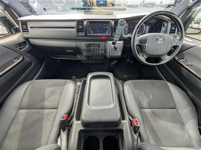 ハイエースバン スーパーＧＬ　ダークプライムＩＩ　４ＷＤ／パイオニアディスプレイオーディオ／全方位カメラ／両側パワースライドドア／モデリスタエアロ／前後コーナーセンサー／レーンキープアシスト／横滑り防止装置／盗難防止装置／衝突被害軽減システム（2枚目）