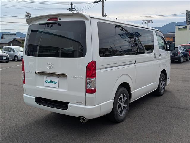 ハイエースバン スーパーＧＬ　ダークプライムＩＩ　４ＷＤ／パイオニアディスプレイオーディオ／全方位カメラ／両側パワースライドドア／モデリスタエアロ／前後コーナーセンサー／レーンキープアシスト／横滑り防止装置／盗難防止装置／衝突被害軽減システム（41枚目）