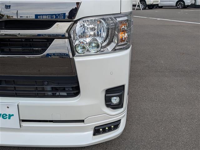 ハイエースバン スーパーＧＬ　ダークプライムＩＩ　４ＷＤ／パイオニアディスプレイオーディオ／全方位カメラ／両側パワースライドドア／モデリスタエアロ／前後コーナーセンサー／レーンキープアシスト／横滑り防止装置／盗難防止装置／衝突被害軽減システム（42枚目）