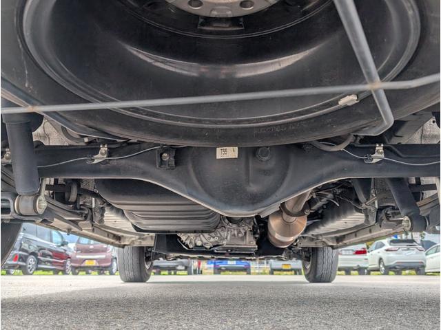 ハイエースバン スーパーＧＬ　ダークプライムＩＩ　４ＷＤ／パイオニアディスプレイオーディオ／全方位カメラ／両側パワースライドドア／モデリスタエアロ／前後コーナーセンサー／レーンキープアシスト／横滑り防止装置／盗難防止装置／衝突被害軽減システム（62枚目）