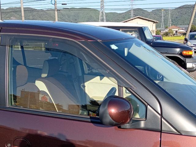 MRワゴン X 純正オーディオ/CD/MD/FM/AM/ライトレベライザー/純正フロアマット/リモコンキー/説明書・保証書(41枚目)