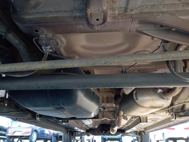 MRワゴン X 純正オーディオ/CD/MD/FM/AM/ライトレベライザー/純正フロアマット/リモコンキー/説明書・保証書(56枚目)