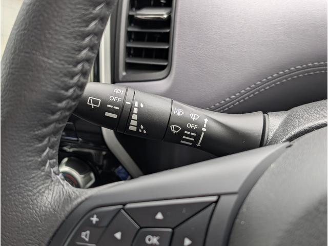 セレナ e-パワー ハイウェイスターV 純正メモリナビ/フルセグテレビ/全方位カメラ/両側パワースライドドア/プロパイロット/エマージェンシーブレーキ/BSM/オートホールド/前後コーナーセンサー/横滑り防止装置/盗難防止装置(24枚目)