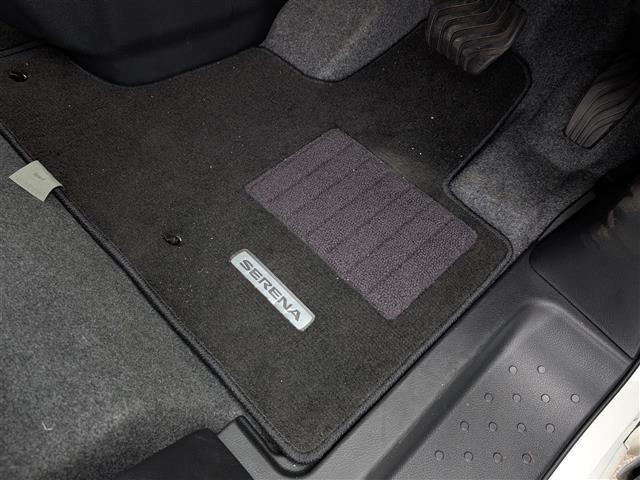 セレナ e-パワー ハイウェイスターV 純正メモリナビ/フルセグテレビ/全方位カメラ/両側パワースライドドア/プロパイロット/エマージェンシーブレーキ/BSM/オートホールド/前後コーナーセンサー/横滑り防止装置/盗難防止装置(32枚目)