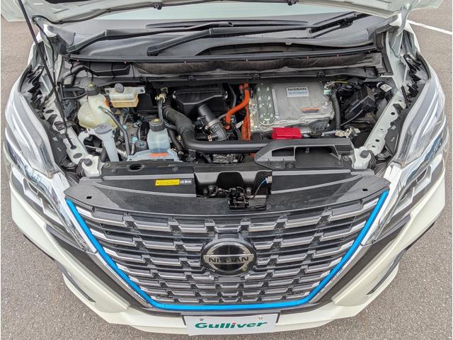 セレナ e-パワー ハイウェイスターV 純正メモリナビ/フルセグテレビ/全方位カメラ/両側パワースライドドア/プロパイロット/エマージェンシーブレーキ/BSM/オートホールド/前後コーナーセンサー/横滑り防止装置/盗難防止装置(61枚目)