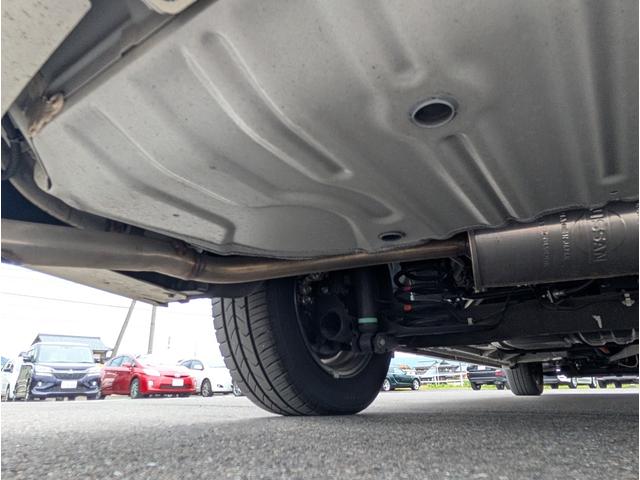 セレナ e-パワー ハイウェイスターV 純正メモリナビ/フルセグテレビ/全方位カメラ/両側パワースライドドア/プロパイロット/エマージェンシーブレーキ/BSM/オートホールド/前後コーナーセンサー/横滑り防止装置/盗難防止装置(62枚目)