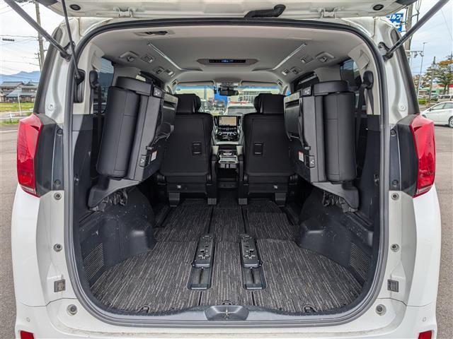 アルファード 2.5S Cパッケージ 10インチメーカーオプションナビ/フルセグテレビ/パノラミックビューモニター/両側パワースライドドア/JBLプレミアムサウンド/CDチェンジャー/トヨタセーフティセンス/BSM(12枚目)