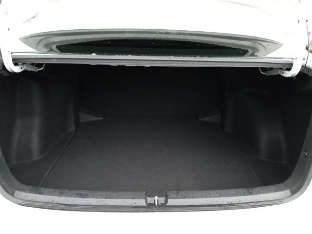 カローラ G-X プラス 純正ディスプレイオーディオ/フルセグTV/Bluetooth/バックカメラ/ETC/トヨタセーフティセンス/レーダークルーズコントロール/レーンキープアシスト/純正フロアマット/オートLEDライト(9枚目)