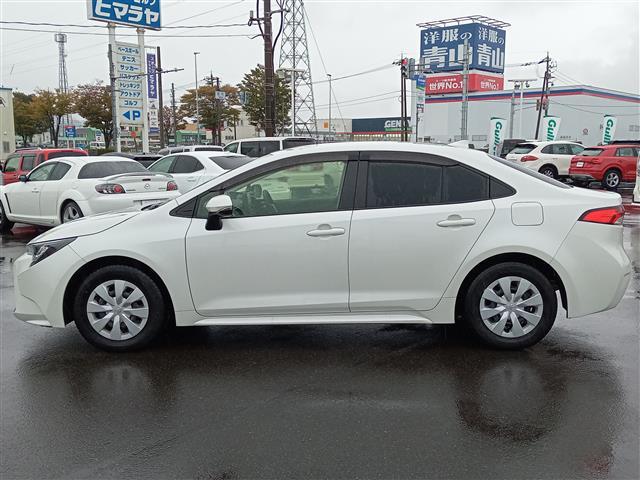 カローラ G-X プラス 純正ディスプレイオーディオ/フルセグTV/Bluetooth/バックカメラ/ETC/トヨタセーフティセンス/レーダークルーズコントロール/レーンキープアシスト/純正フロアマット/オートLEDライト(16枚目)