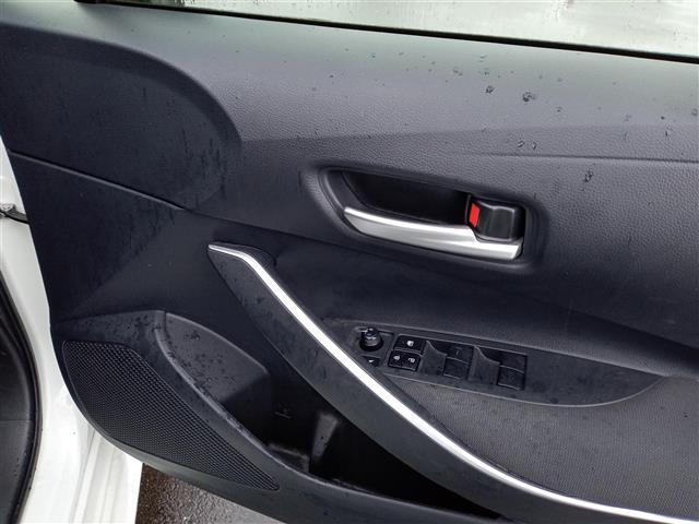 カローラ G-X プラス 純正ディスプレイオーディオ/フルセグTV/Bluetooth/バックカメラ/ETC/トヨタセーフティセンス/レーダークルーズコントロール/レーンキープアシスト/純正フロアマット/オートLEDライト(26枚目)