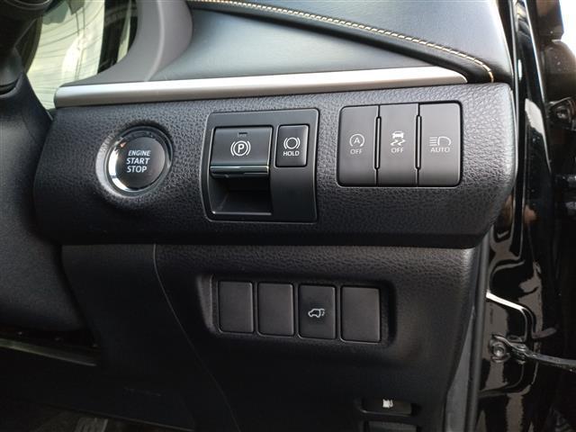 ハリアー プレミアム 社外9型ナビ/フルセグTV/バックカメラ/衝突防止/レーンキープアシスト/クリアランスソナー/レーダークルーズコントロール/D席パワーシート/ETC/ドライブレコーダー/オートブレーキホールド(8枚目)