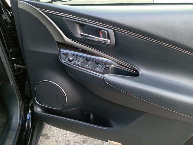 ハリアー プレミアム 社外9型ナビ/フルセグTV/バックカメラ/衝突防止/レーンキープアシスト/クリアランスソナー/レーダークルーズコントロール/D席パワーシート/ETC/ドライブレコーダー/オートブレーキホールド(22枚目)