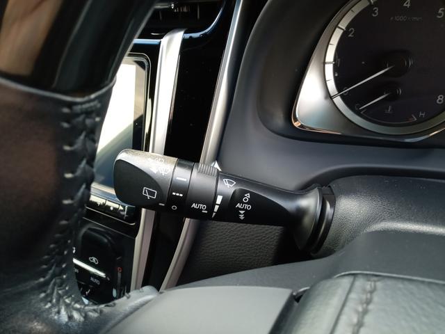 ハリアー プレミアム 社外9型ナビ/フルセグTV/バックカメラ/衝突防止/レーンキープアシスト/クリアランスソナー/レーダークルーズコントロール/D席パワーシート/ETC/ドライブレコーダー/オートブレーキホールド(24枚目)